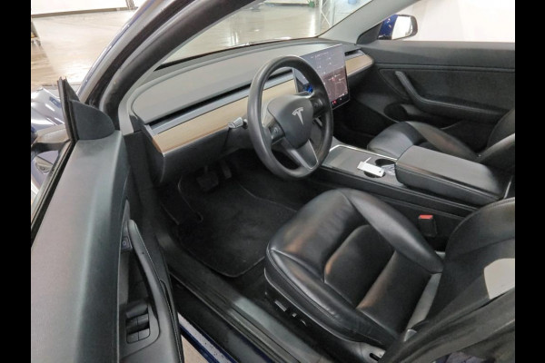 Tesla Model 3 Long Range Dual AWD | Trekhaak | Autopilot | Panorama | Leder | 19 Inch |