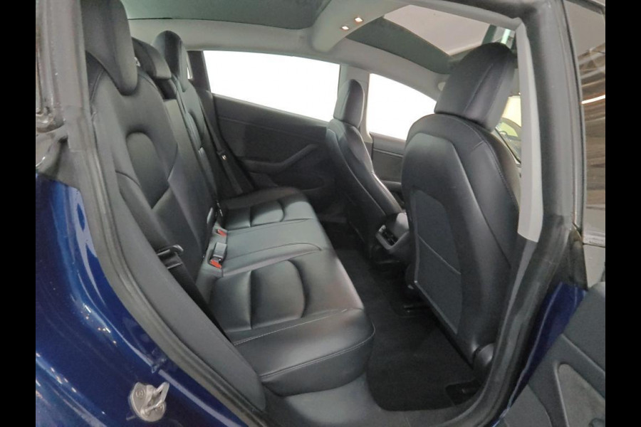Tesla Model 3 Long Range Dual AWD | Trekhaak | Autopilot | Panorama | Leder | 19 Inch |