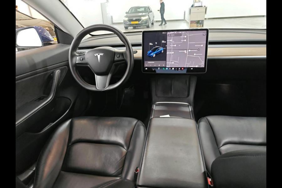 Tesla Model 3 Long Range Dual AWD | Trekhaak | Autopilot | Panorama | Leder | 19 Inch |