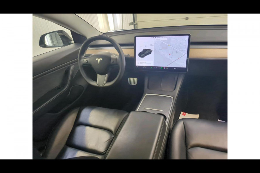 Tesla Model 3 Aut. Performance AWD | Panorama | Navi | Leder | Camera