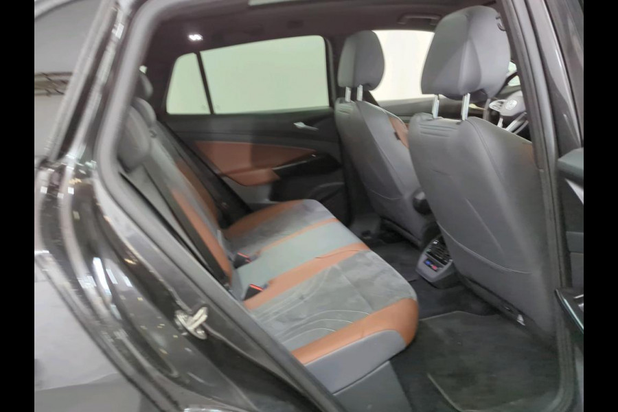 Volkswagen ID.4 Max 77 kWh | Trekhaak | Navi | Camera |