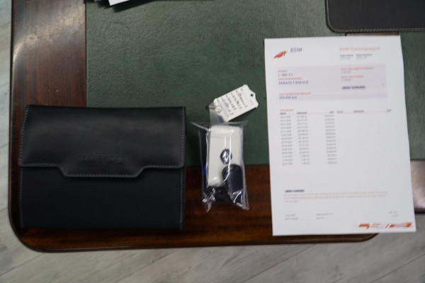 Renault Espace 1.8 TCe Initiale Paris 7p.