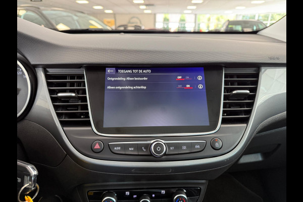 Opel Crossland 1.2 Turbo Elegance | Panoramadak | Navi | Camera | Park pilot | Rijklaar |