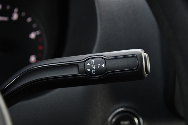 Mercedes-Benz Sprinter 319 1.9 CDI L2H2 4x4 Black Edition Camera, Cruise, Carplay, LED, 190pk, Automaat, 4Matic, Multimedia, Uniek!