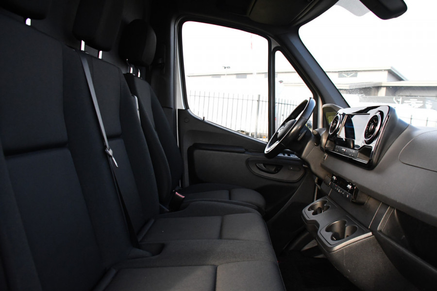 Mercedes-Benz Sprinter 316 2.2 CDI L2H2 PB Edition 360 Camera, Cruise, Carplay, 164pk, Automaat, LED, Stoelverwarming, Standkachel, Trekhaak, Uniek!