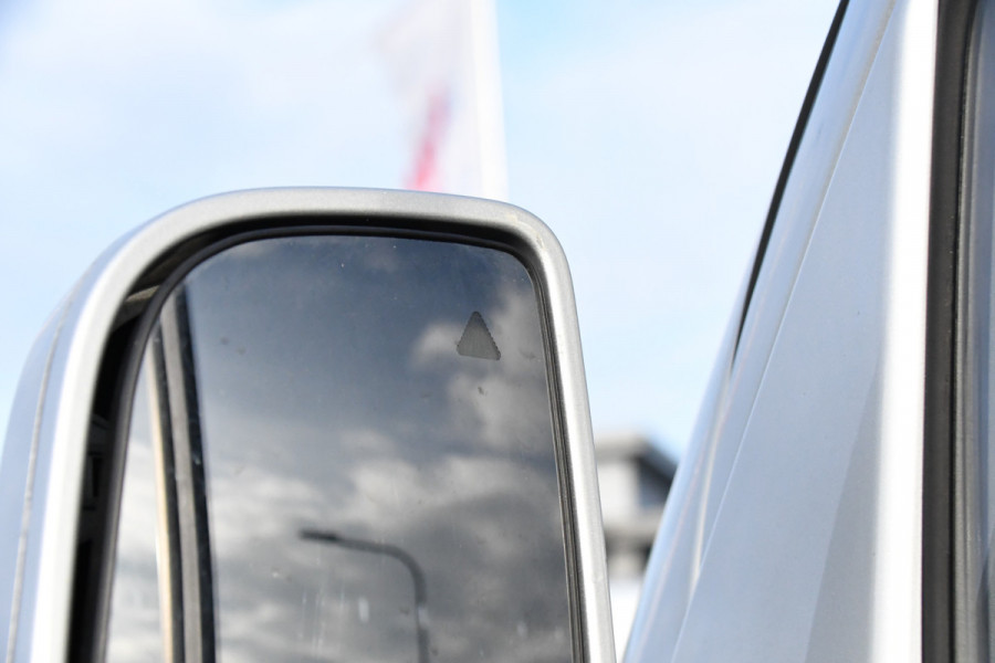 Mercedes-Benz Sprinter 316 2.2 CDI L2H2 PB Edition 360 Camera, Cruise, Carplay, 164pk, Automaat, LED, Stoelverwarming, Standkachel, Trekhaak, Uniek!