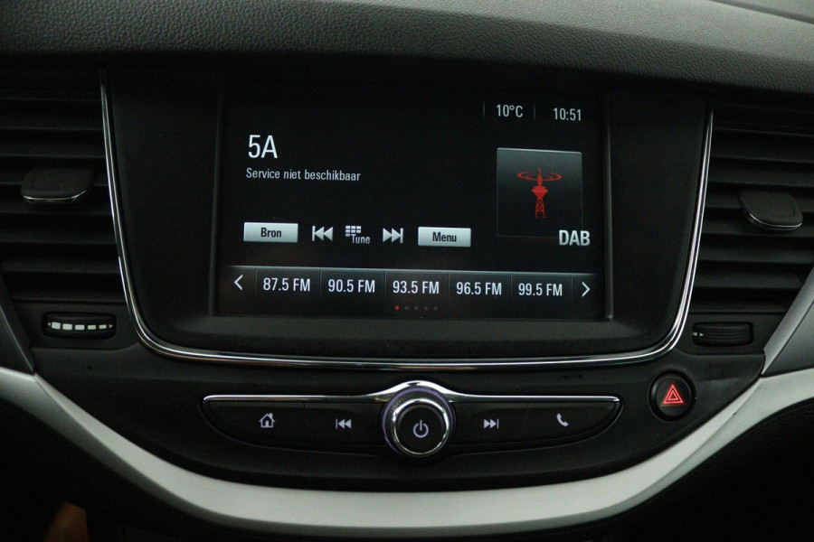 Opel Astra Sports Tourer 1.4 Turbo 120 Jaar Edition (TREKHAAK, PARKEERSENSOREN, CRUISE CONTROL, NAVIGATIE)