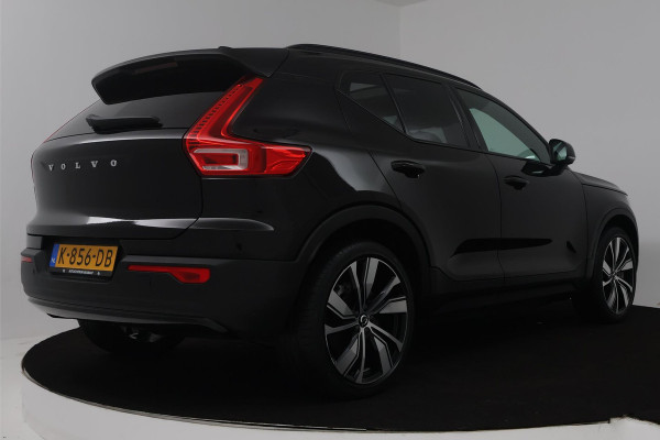 Volvo XC40 Recharge P8 AWD R-Design (PANORAMADAK, HARMAN/KARDON, STUUR/STOEL VERWARMING, CAMERA, PARKEERSENSOREN)