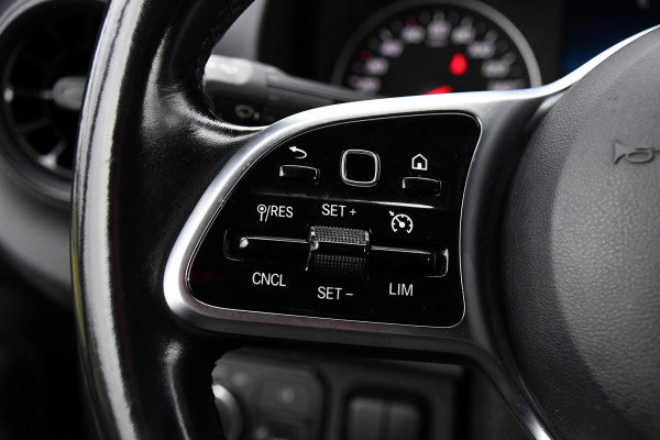 Mercedes-Benz Sprinter 317 1.9 CDI L2H2 RWD PB Edition Camera, Cruise, Carplay, LED, Leder, Stoelverwaming, 170pk, Trekhaak, Automaat, Mbux, Uniek!