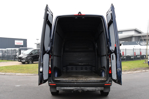 Mercedes-Benz Sprinter 317 1.9 CDI L2H2 RWD PB Edition Camera, Cruise, Carplay, LED, Leder, Stoelverwaming, 170pk, Trekhaak, Automaat, Mbux, Uniek!