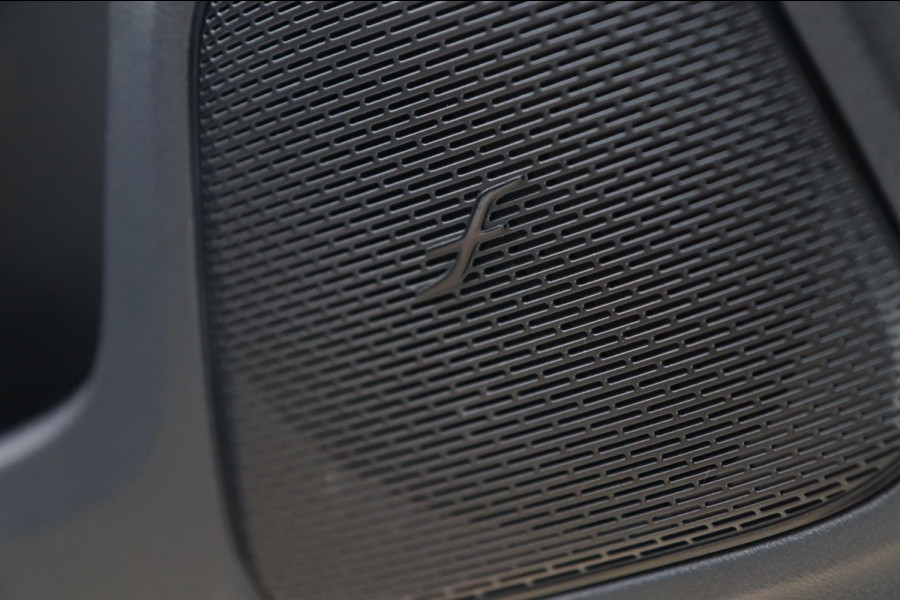 Mercedes-Benz A-Klasse 220 AMG Line / PANO / CAMERA / ALCANTARA / DODEHOEK / WIDE SCREEN