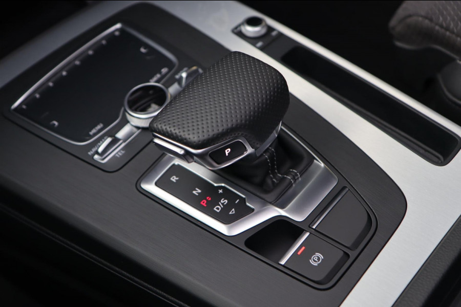 Audi Q5 45 TFSI 3x S-Line QUATTRO / PANODAK / VIRTUAL / ACC / KEYLESS / CAMERA / 21´