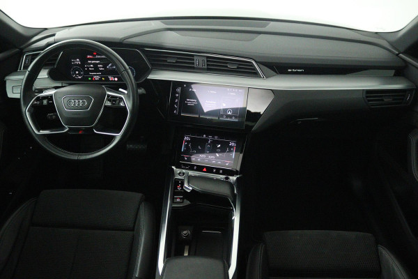 Audi e-tron Sportback 50 quattro S edition 71 kWh (PANORAMADAK, STOELVERWARMING, CAMERA, CARPLAY, ELEKT. STOELEN)