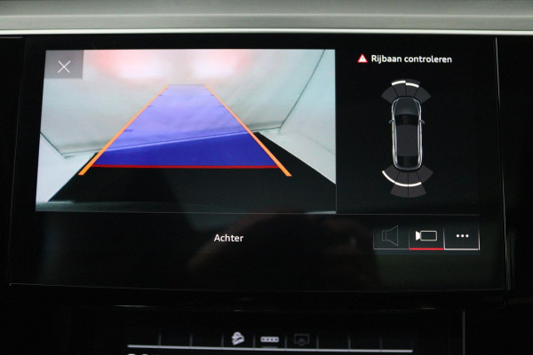 Audi e-tron Sportback 50 quattro S edition 71 kWh (PANORAMADAK, STOELVERWARMING, CAMERA, CARPLAY, ELEKT. STOELEN)