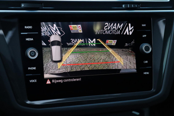 Volkswagen Tiguan 1.5 TSI 3x R-Line / PANO / VIRTUAL / ACC / CAMERA / CARPLAY / STUUR+STOELVERW
