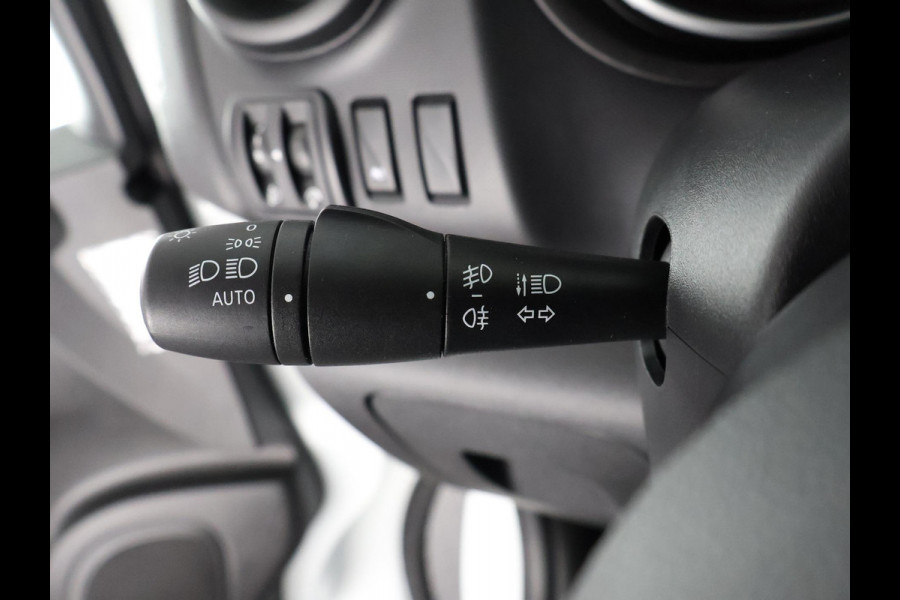 Renault Trafic 2.0 DCI 120 PK T29 L1H1 NAVI 100% OH AIRCO. LAADVLOER BETIMMERING.COMFORT PAKKET.MEDIA PAKKET ETC