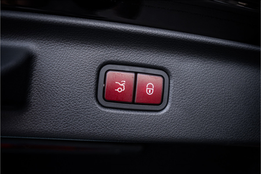 Mercedes-Benz S63 AMG S63 E Performance - Keramisch | Burmester | 4x Stoelmassage en koeling | Memory | HUD