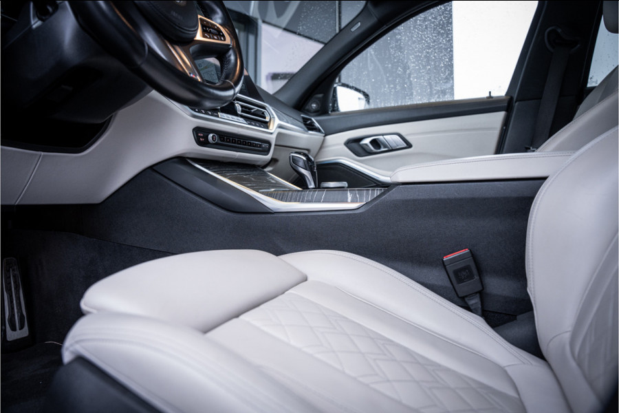 BMW 3-serie 330e High Executive - M Sport | Panorama | H&K | Memory | ACC