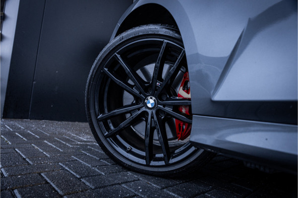 BMW 3-serie 330e High Executive - M Sport | Panorama | H&K | Memory | ACC
