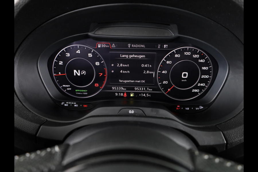 Audi A3 Sportback 35 TFSI CoD Advance Sport 150pk | Navigatie | Virtual Cockpit | 18 inch Lichtmetalen velgen | Verwarmbare voorstoelen | Led koplampen | Trekhaak