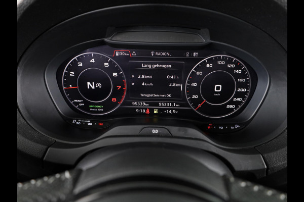 Audi A3 Sportback 35 TFSI CoD Advance Sport 150pk | Navigatie | Virtual Cockpit | 18 inch Lichtmetalen velgen | Verwarmbare voorstoelen | Led koplampen | Trekhaak