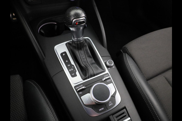Audi A3 Sportback 35 TFSI CoD Advance Sport 150pk | Navigatie | Virtual Cockpit | 18 inch Lichtmetalen velgen | Verwarmbare voorstoelen | Led koplampen | Trekhaak