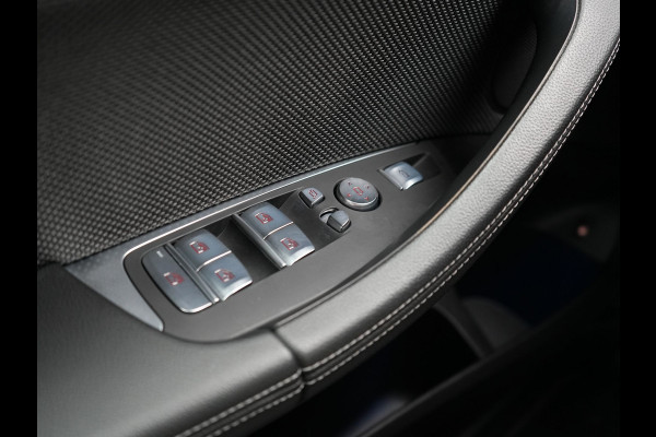 BMW X3 xDrive30e xLine Plug In Hybrid 293pk Dealer O.H PHEV | Trekhaak Af Fabriek | Panodak | Head Up | Adaptive LED | Lederen Sportstoelen Verwarmd | Keyless | Apple Carplay | Cruise Control | M Sportstuur | Navigatie | Virtual | DAB |