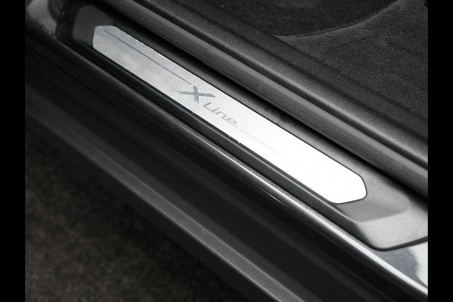 BMW X3 xDrive30e xLine Plug In Hybrid 293pk Dealer O.H PHEV | Trekhaak Af Fabriek | Panodak | Head Up | Adaptive LED | Lederen Sportstoelen Verwarmd | Keyless | Apple Carplay | Cruise Control | M Sportstuur | Navigatie | Virtual | DAB |