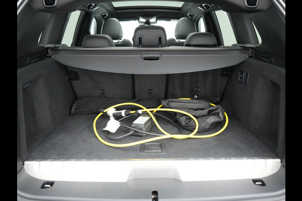 BMW X3 xDrive30e xLine Plug In Hybrid 293pk Dealer O.H PHEV | Trekhaak Af Fabriek | Panodak | Head Up | Adaptive LED | Lederen Sportstoelen Verwarmd | Keyless | Apple Carplay | Cruise Control | M Sportstuur | Navigatie | Virtual | DAB |