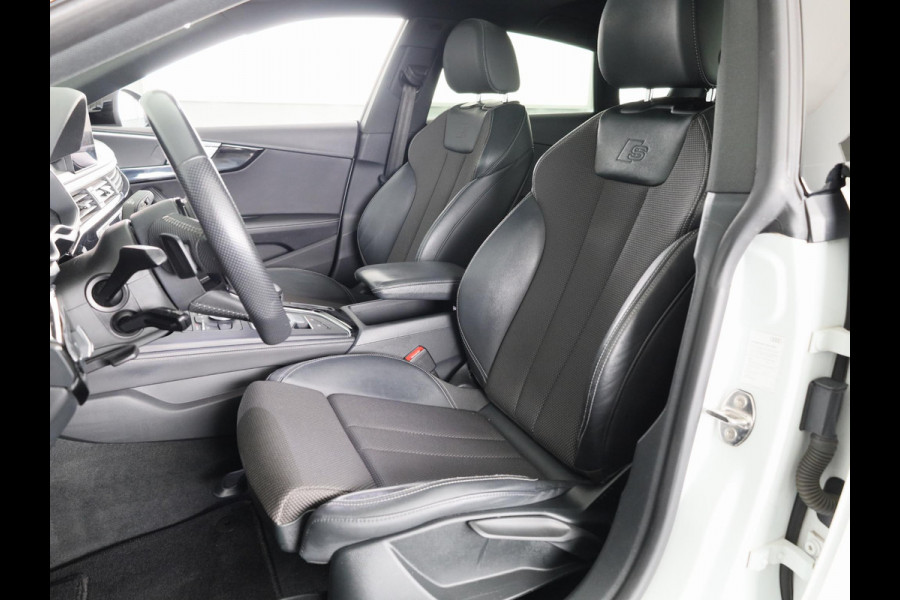 Audi A5 Sportback 40 TFSI Sport S-line black edition 190pk | Panoramadak | Navigatie | Led koplampen | 19 inch lichtmetalen velgen
