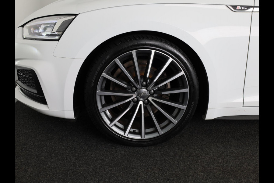 Audi A5 Sportback 40 TFSI Sport S-line black edition 190pk | Panoramadak | Navigatie | Led koplampen | 19 inch lichtmetalen velgen