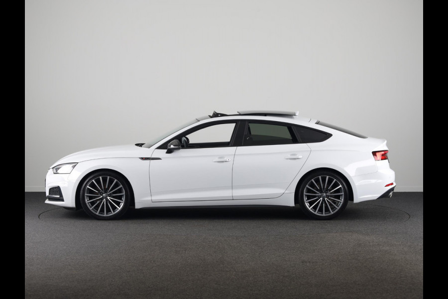 Audi A5 Sportback 40 TFSI Sport S-line black edition 190pk | Panoramadak | Navigatie | Led koplampen | 19 inch lichtmetalen velgen