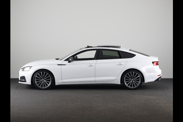 Audi A5 Sportback 40 TFSI Sport S-line black edition 190pk | Panoramadak | Navigatie | Led koplampen | 19 inch lichtmetalen velgen