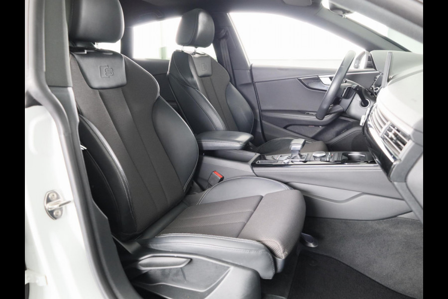 Audi A5 Sportback 40 TFSI Sport S-line black edition 190pk | Panoramadak | Navigatie | Led koplampen | 19 inch lichtmetalen velgen