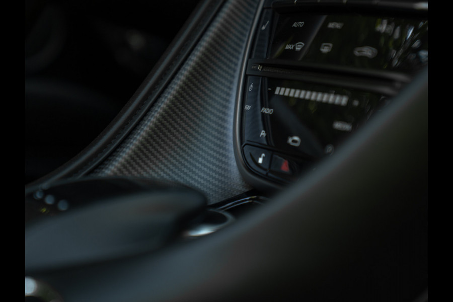 Aston Martin DBS Volante 5.2 V12 Superleggera | China Grey | Carbon Body Pack | Sports Plus Seats | Premium audio