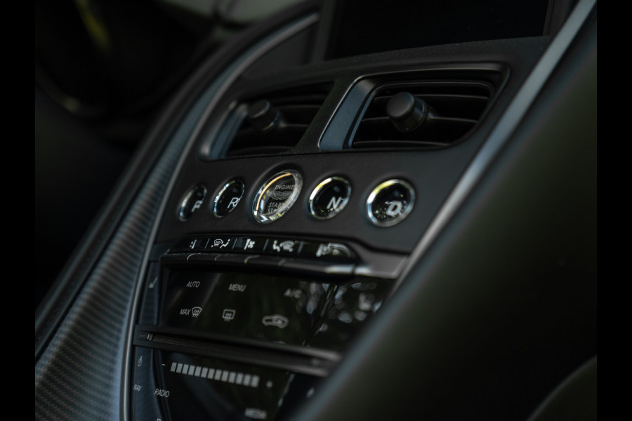 Aston Martin DBS Volante 5.2 V12 Superleggera | China Grey | Carbon Body Pack | Sports Plus Seats | Premium audio