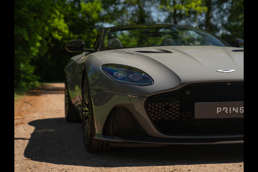 Aston Martin DBS Volante 5.2 V12 Superleggera | China Grey | Carbon Body Pack | Sports Plus Seats | Premium audio