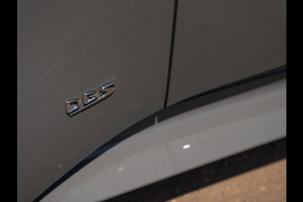 Aston Martin DBS Volante 5.2 V12 Superleggera | China Grey | Carbon Body Pack | Sports Plus Seats | Premium audio