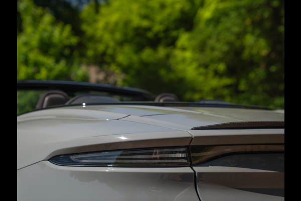 Aston Martin DBS Volante 5.2 V12 Superleggera | China Grey | Carbon Body Pack | Sports Plus Seats | Premium audio
