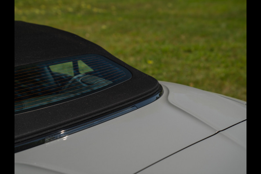 Aston Martin DBS Volante 5.2 V12 Superleggera | China Grey | Carbon Body Pack | Sports Plus Seats | Premium audio