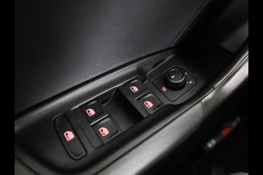 Audi A1 Sportback 30 TFSI Pro Line 110pk | S-line interieur | Climatronic | 17 inch lichtmetalen velgen | Navigatie via App