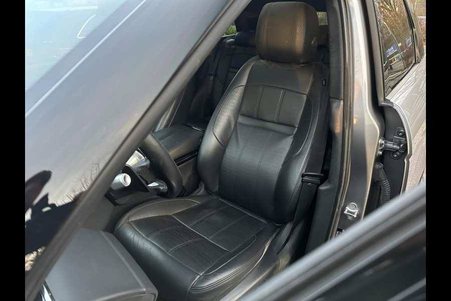 Land Rover Range Rover Evoque 2.0 P200 AWD R-Dynamic Panoramadak Meridian Stoelverw. Virtual Dash Matrix LED