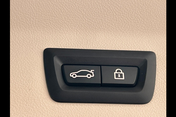 BMW iX3 High Executive 80 kWh | Pano/Dak | Harman/Kardon | Trekhaak | Head/Up | Camera