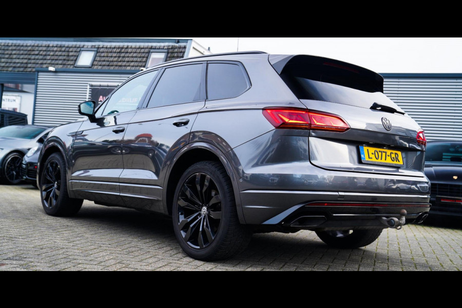 Volkswagen Touareg 3.0 TDI R-Line | 360 cam | Panorama | Massagestoelen | LED | Park assist | Luchtvering | NAP | Stoelventilatie