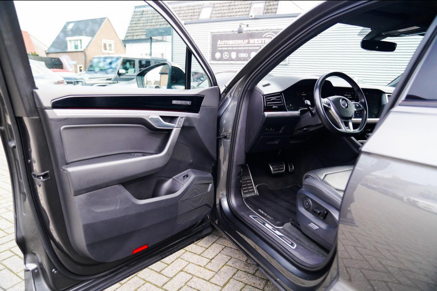 Volkswagen Touareg 3.0 TDI R-Line | 360 cam | Panorama | Massagestoelen | LED | Park assist | Luchtvering | NAP | Stoelventilatie
