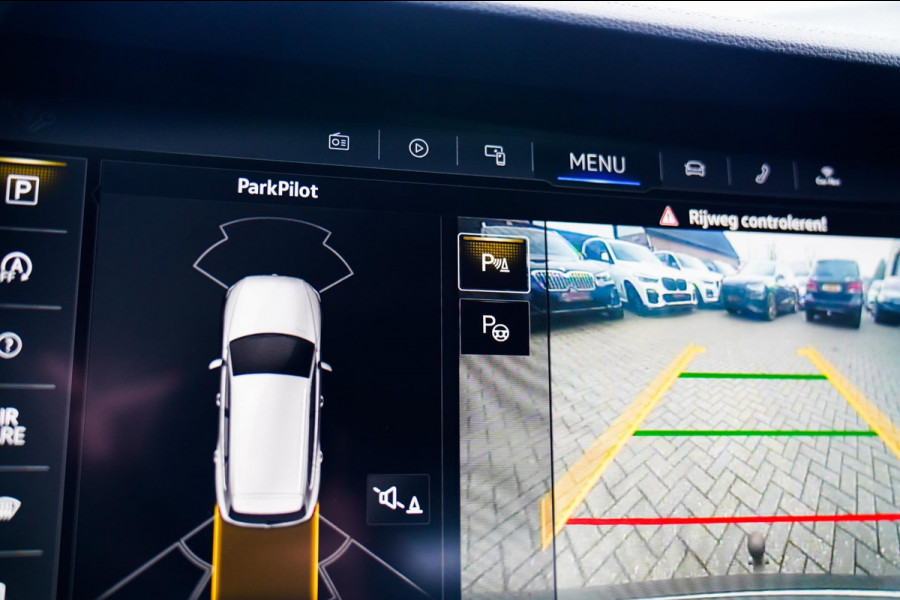 Volkswagen Touareg 3.0 TDI R-Line | 360 cam | Panorama | Massagestoelen | LED | Park assist | Luchtvering | NAP | Stoelventilatie