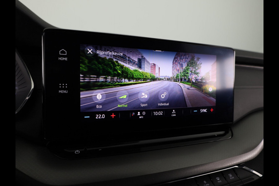 Škoda Octavia Combi 1.0 TSI Business Edition 110 pk | Verlengde garantie | Navigatie | Parkeersensoren | Apple Carplay/Android Auto | LED koplampen |