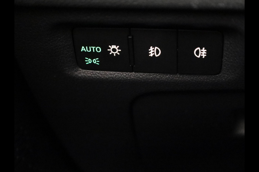 Škoda Octavia Combi 1.0 TSI Business Edition 110 pk | Verlengde garantie | Navigatie | Parkeersensoren | Apple Carplay/Android Auto | LED koplampen |