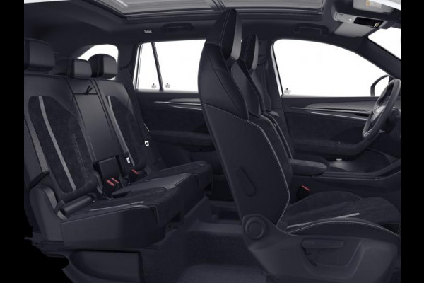 Škoda Kodiaq Sportline Business PHEV 1.5 TSI 204 pk 6 versn. DSG | Panoramadak | Wegklapbare trekhaak | Light & view pakket