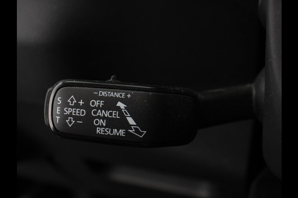 Škoda Karoq 1.5 TSI 150pk DSG ACT Selection | Navigatie | Apple Carplay/Android Auto | Camera | Parkeer sensoren | Adaptive Cruise Control | Lichtmetalen Velgen | Digitale Cockpit